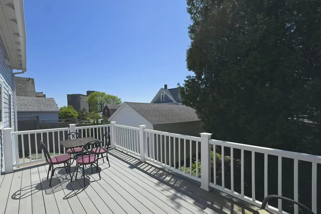 7 Pacific Street Rockland ME 04841