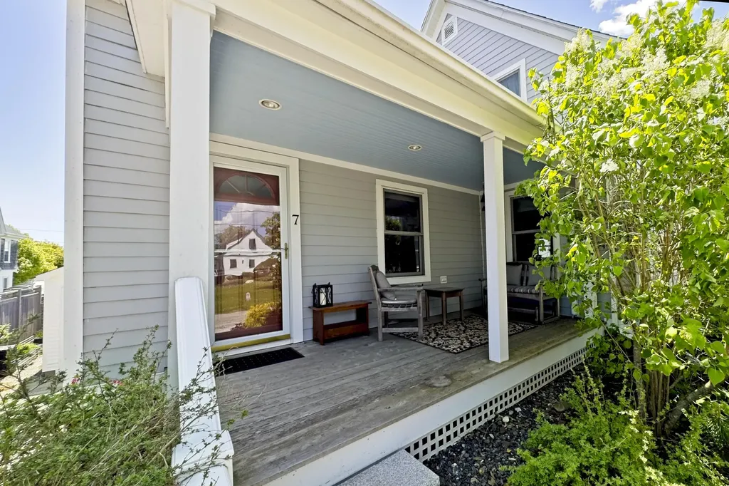 7 Pacific Street Rockland ME 04841