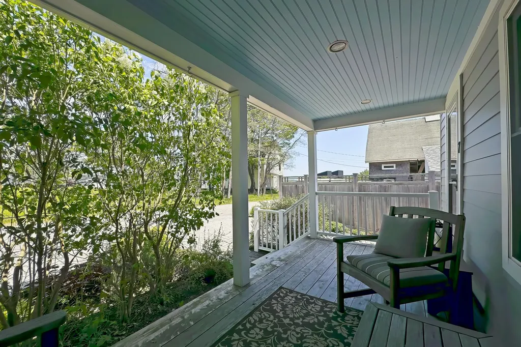7 Pacific Street Rockland ME 04841