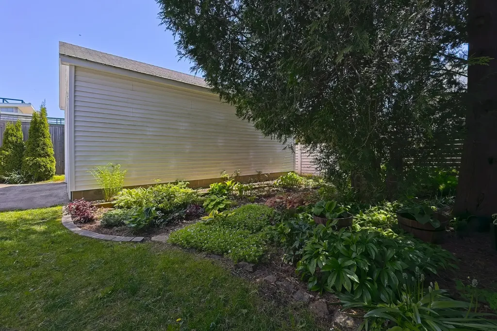 7 Pacific Street Rockland ME 04841