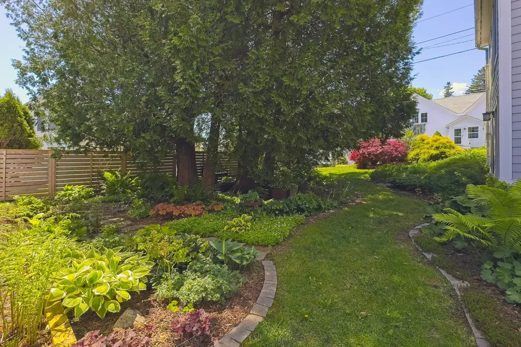 7 Pacific Street Rockland ME 04841