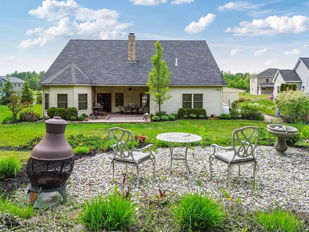 23 Fieldstone Drive Augusta ME 04330