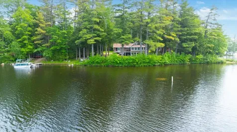 11 South Mcsherry Lane Hartford ME 04220