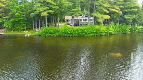 11 South Mcsherry Lane Hartford ME 04220