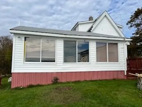 12 Griffin's Cove Road Portland ME 04103
