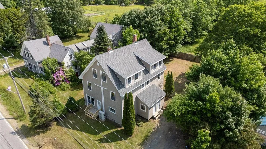 13 Liberty Road Washington ME 04574