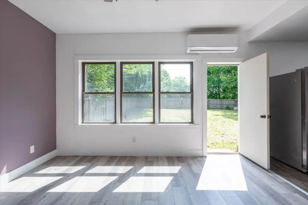 13 Liberty Road Washington ME 04574