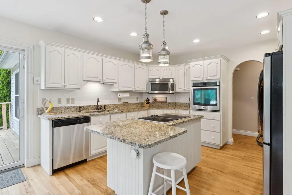 44 Carroll Street Falmouth ME 04105