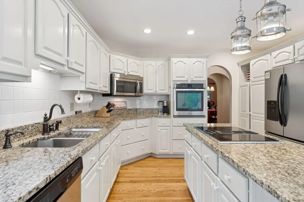 44 Carroll Street Falmouth ME 04105