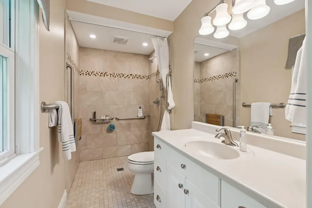 44 Carroll Street Falmouth ME 04105
