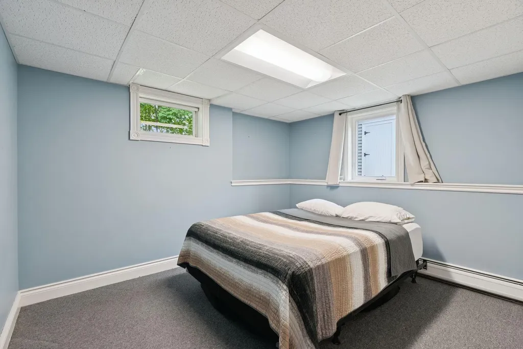 44 Carroll Street Falmouth ME 04105