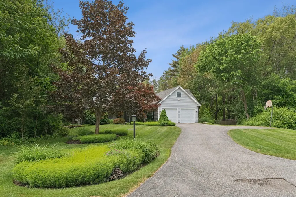 44 Carroll Street Falmouth ME 04105