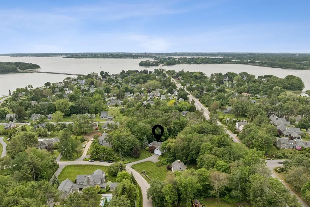 44 Carroll Street Falmouth ME 04105