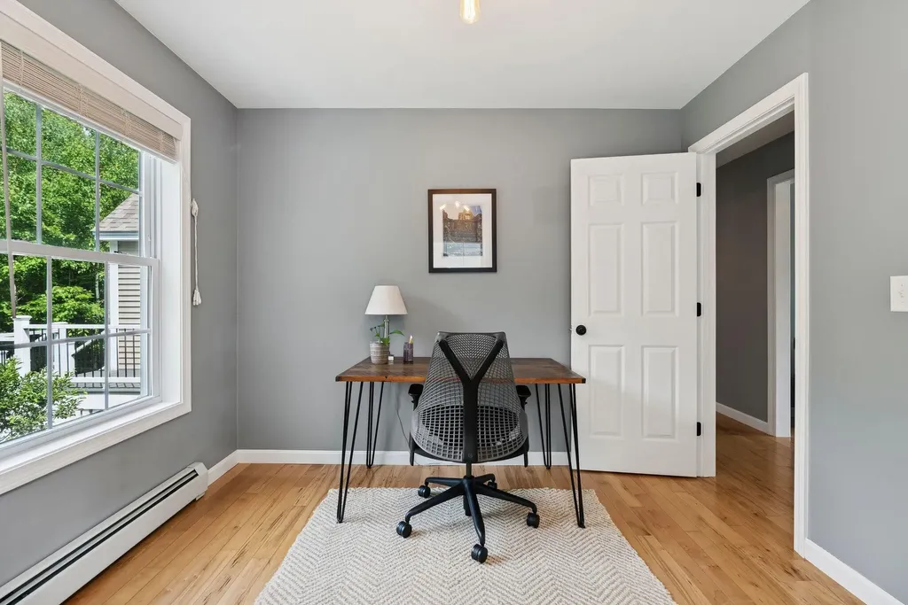 14 Jordan Circle Gray ME 04039
