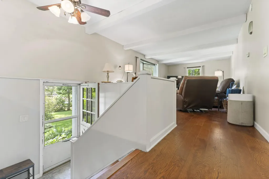 62 Country Club Road Manchester ME 04351
