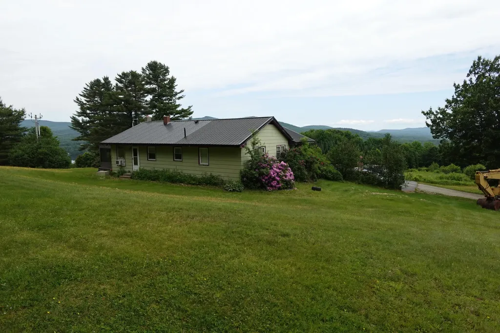 20 Dyke Drive Canton ME 04221