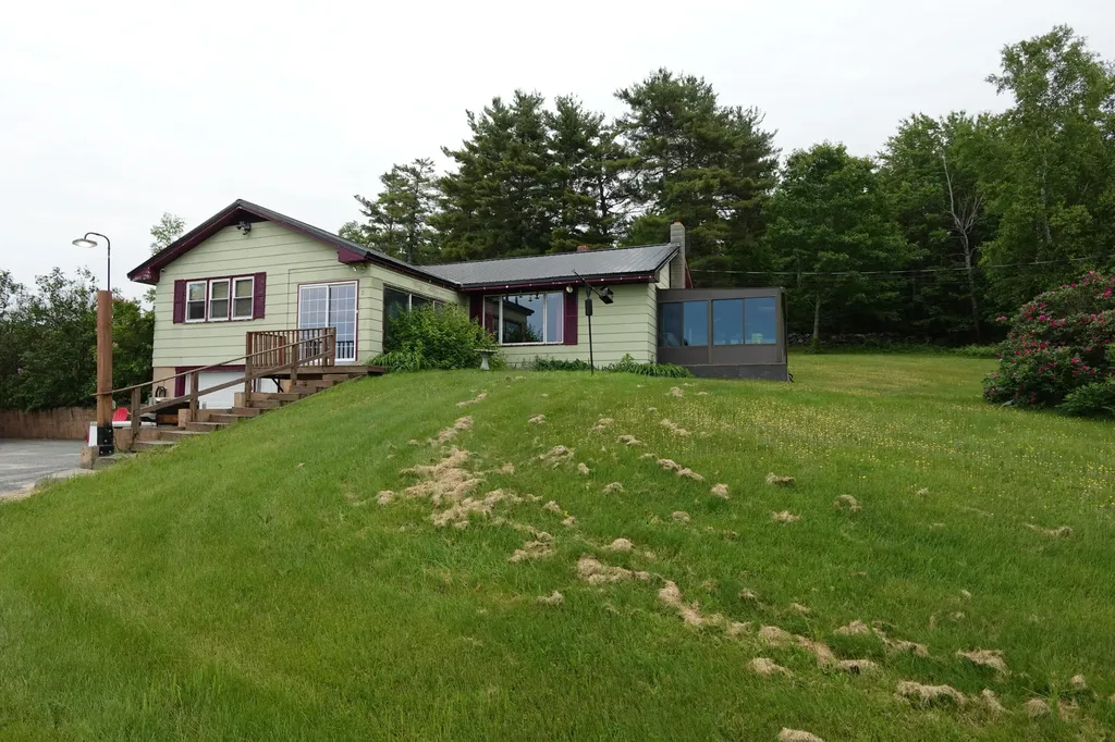 20 Dyke Drive Canton ME 04221