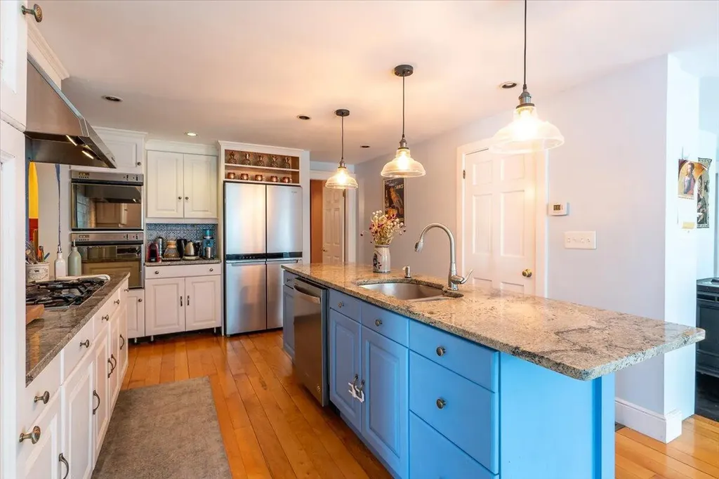 13 Lilac Garden Road Damariscotta ME 04543