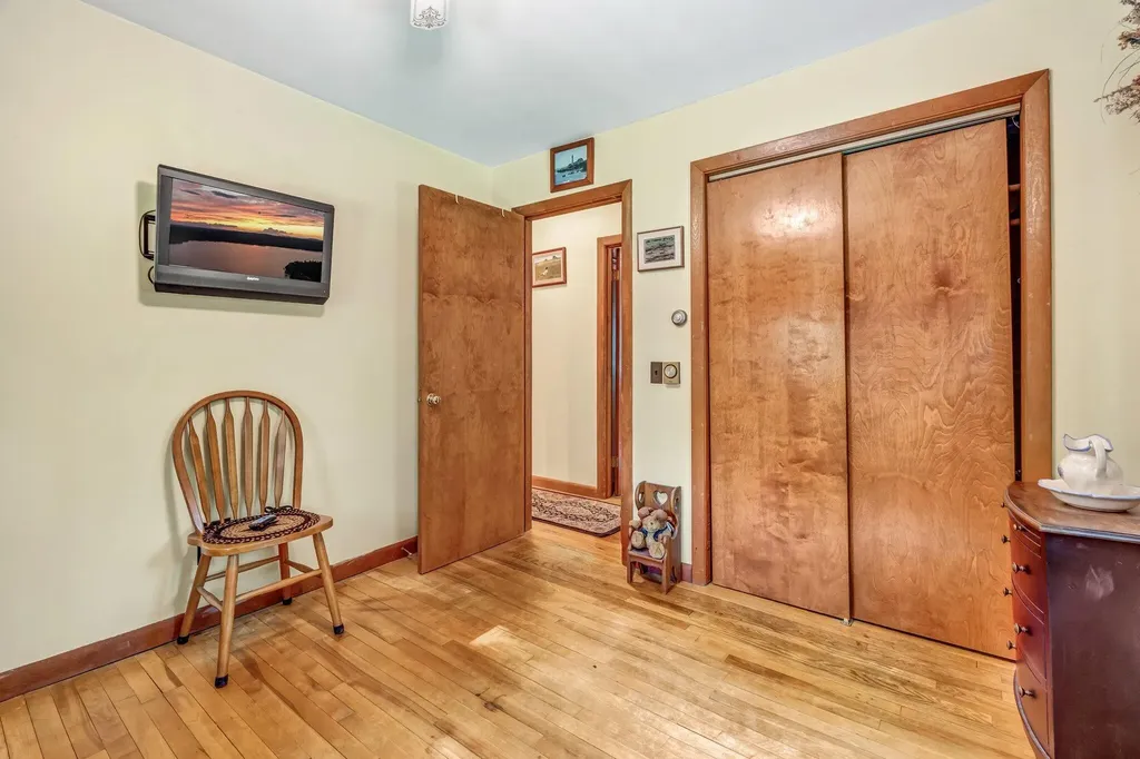 28 Pond Road Wilton ME 04294