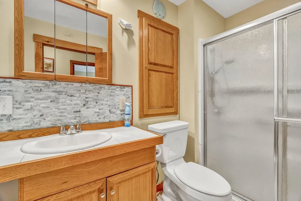 28 Pond Road Wilton ME 04294