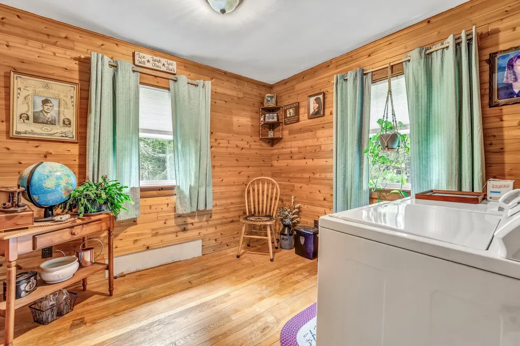 28 Pond Road Wilton ME 04294