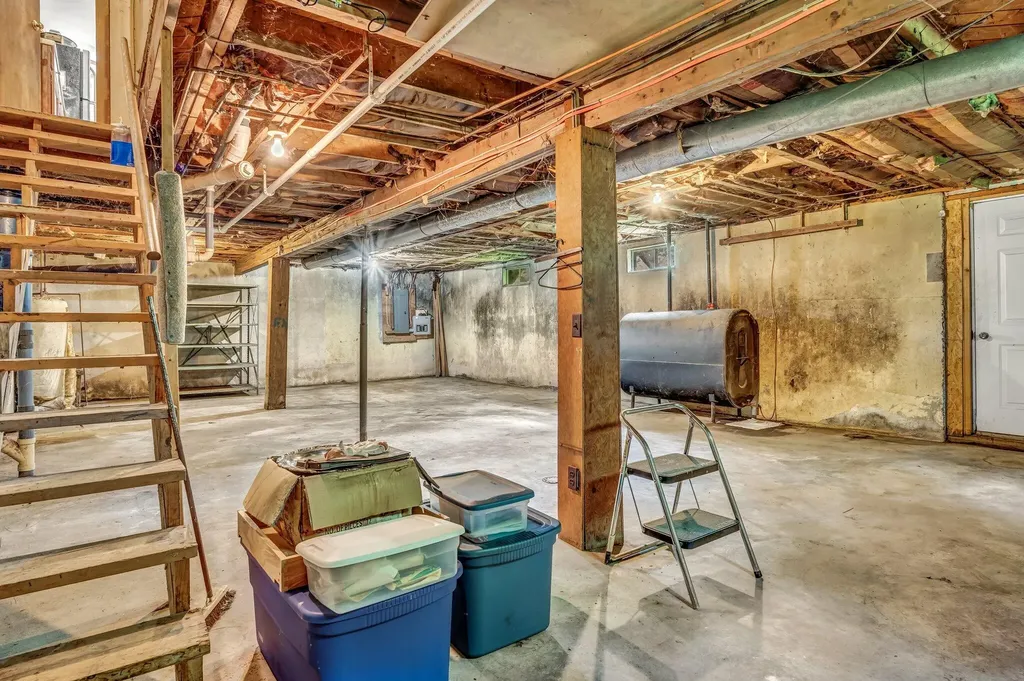 28 Pond Road Wilton ME 04294