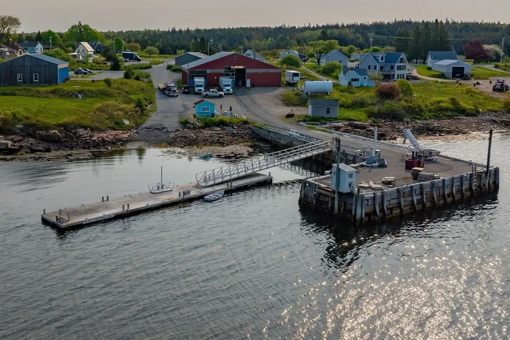 88 Sargent Street Winter Harbor ME 04693