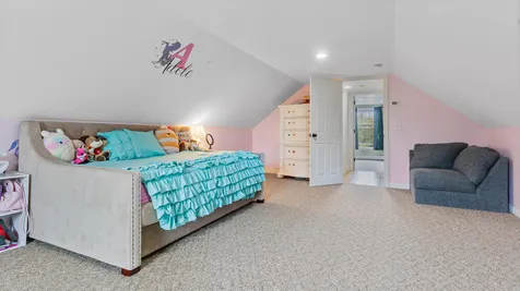 32 Nickerson Road Searsport ME 04974