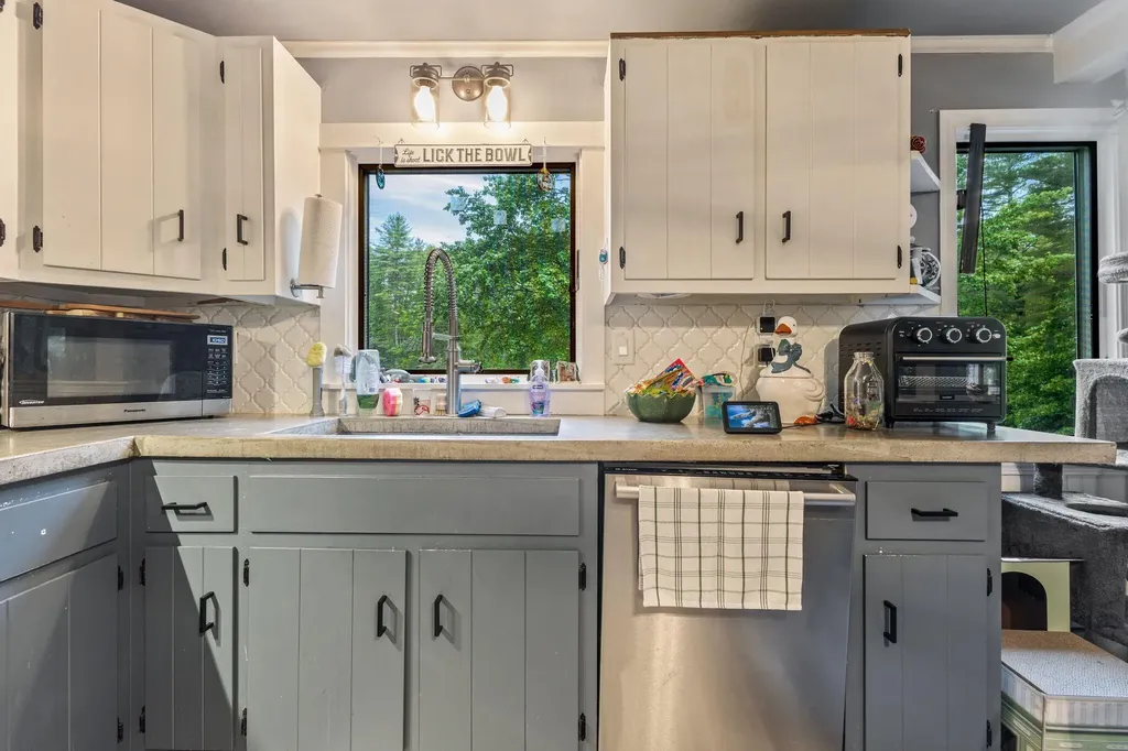 198 Swamp Road Durham ME 04222