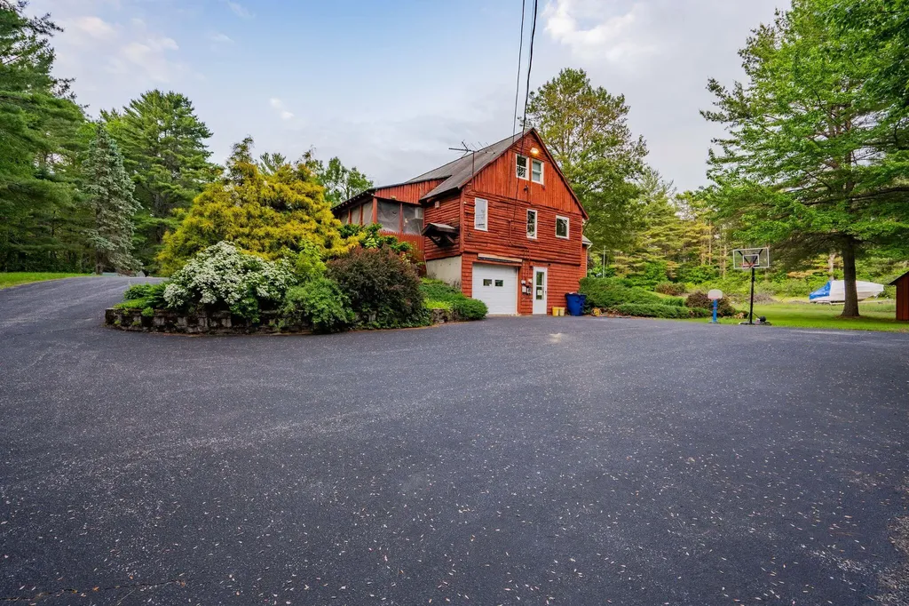 198 Swamp Road Durham ME 04222