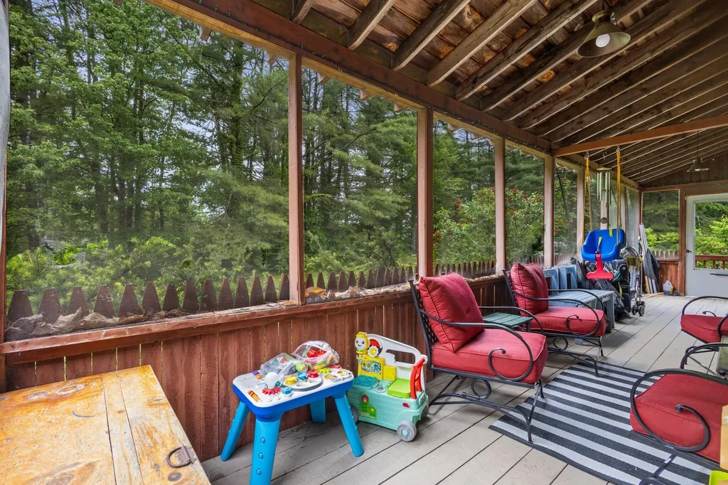 198 Swamp Road Durham ME 04222