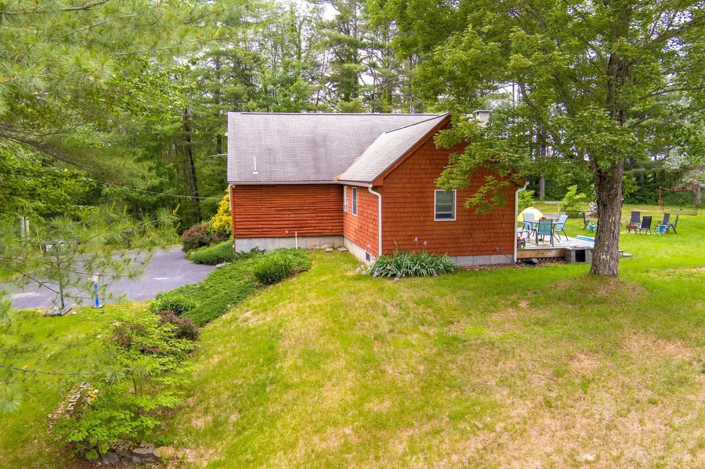198 Swamp Road Durham ME 04222