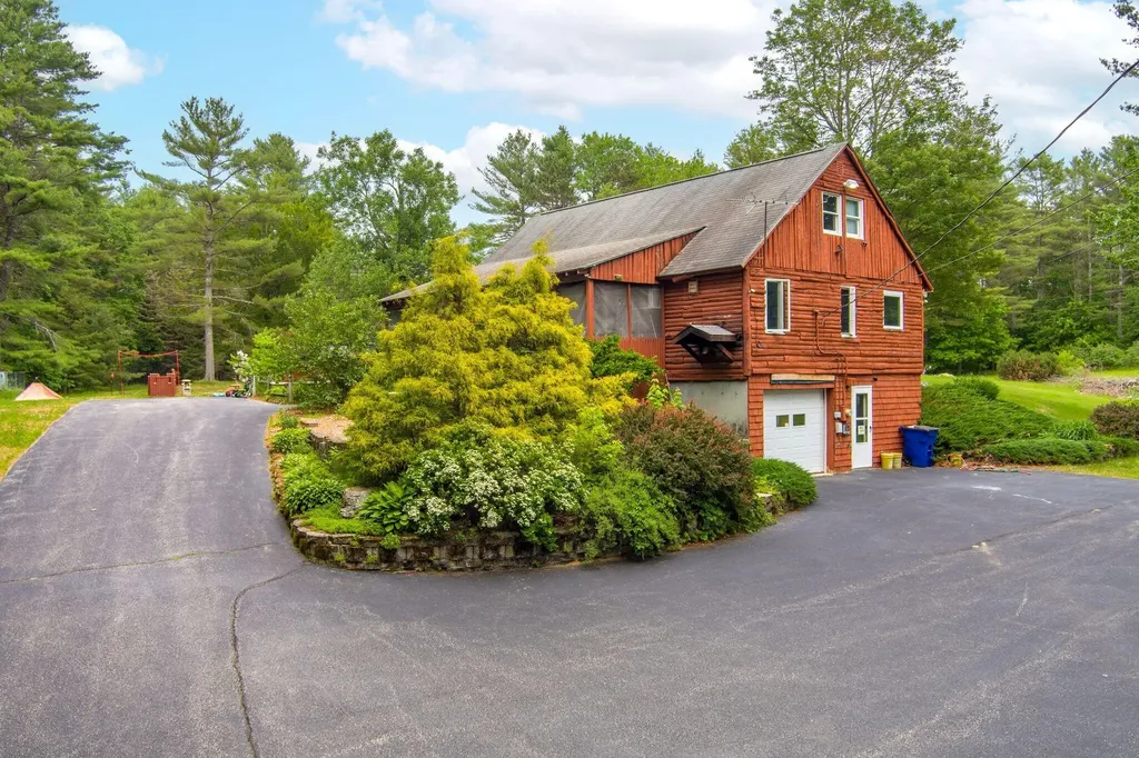 198 Swamp Road Durham ME 04222