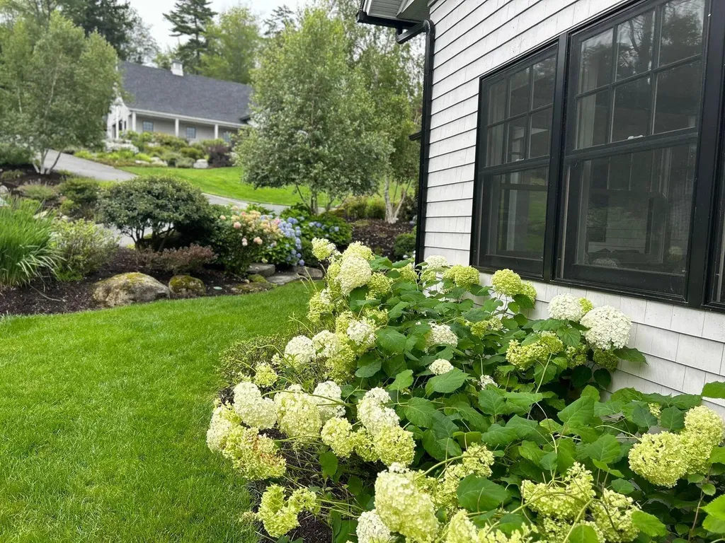 19 Vista Way Mount Desert ME 04660