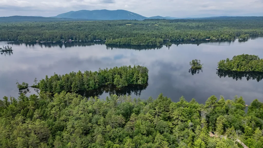 61 Meade Lane Bridgton ME 04009