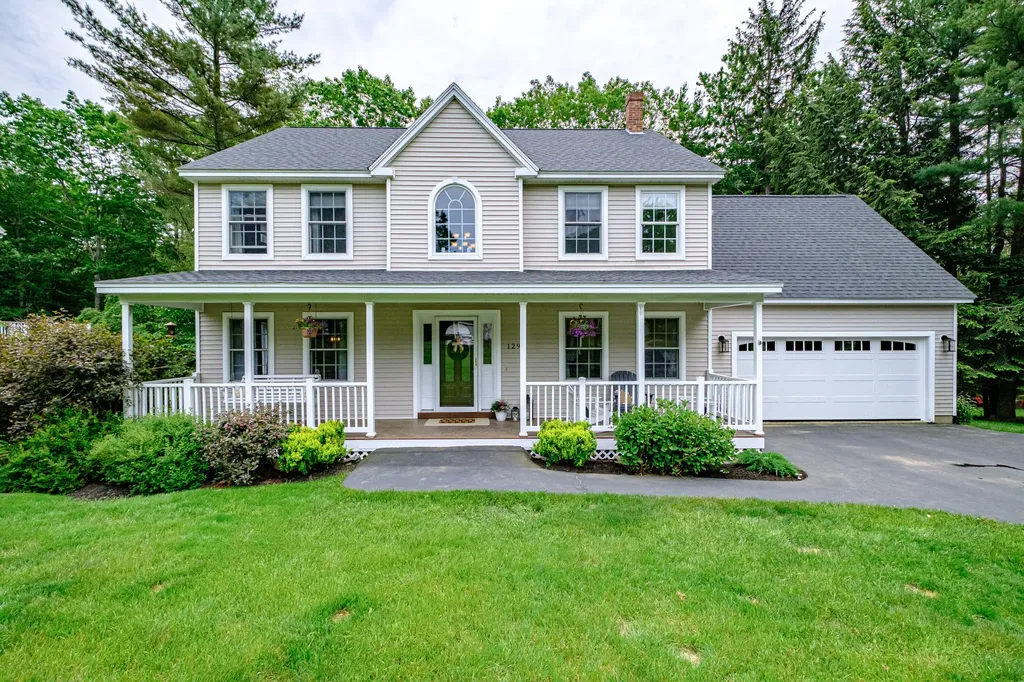 129 Quincy Drive Gorham ME 04038