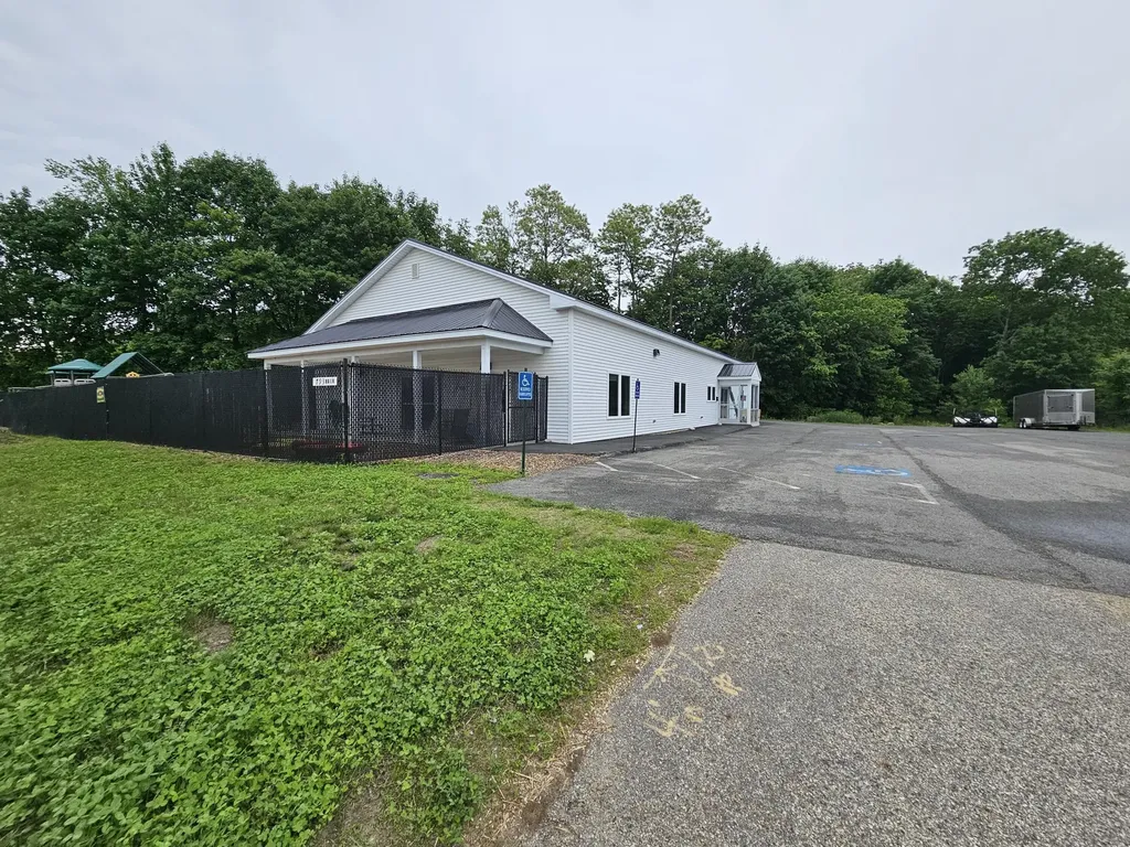 793 Main Street Lewiston ME 04240
