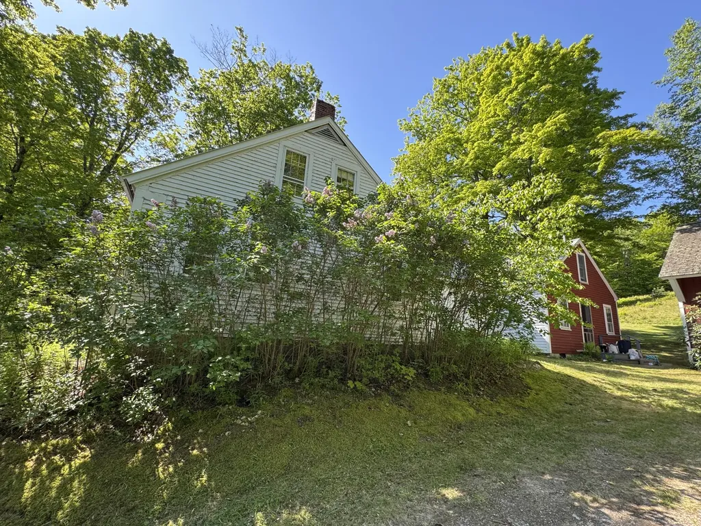 186 Bridgton Road Sebago ME 04029