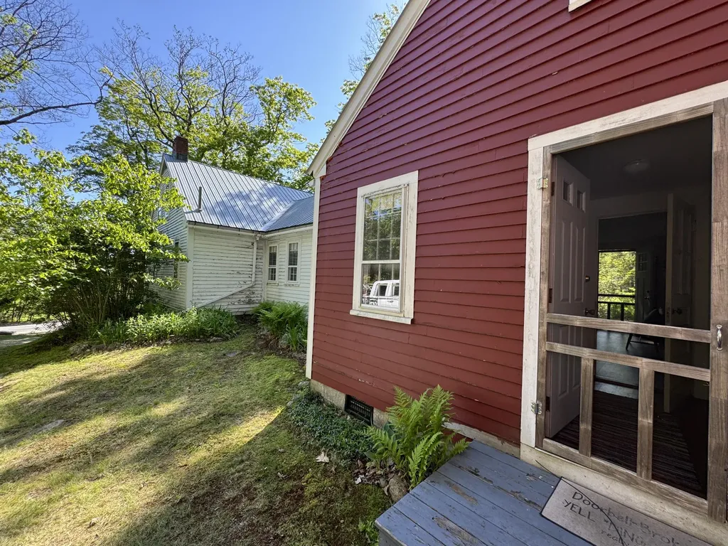186 Bridgton Road Sebago ME 04029