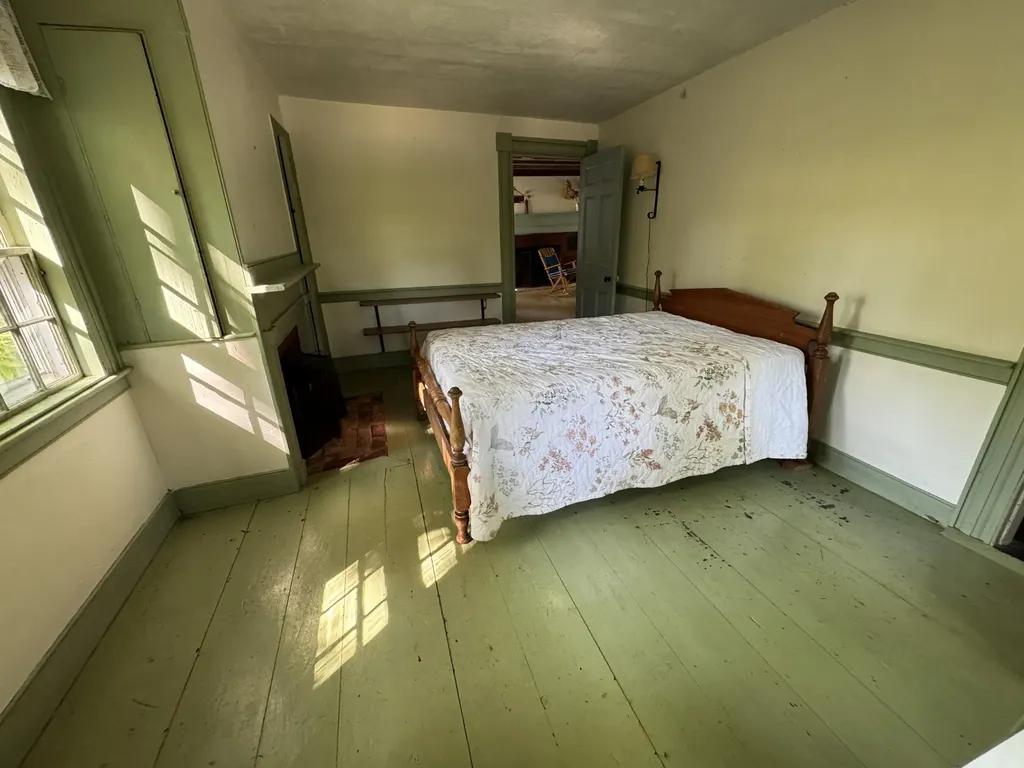 186 Bridgton Road Sebago ME 04029