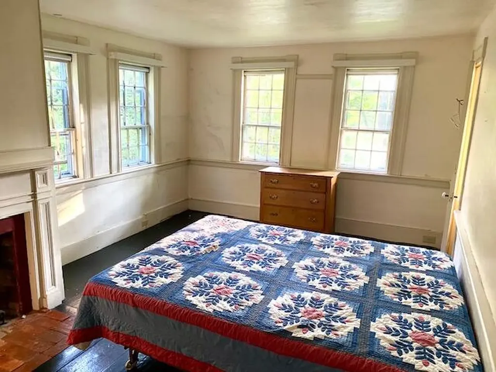 186 Bridgton Road Sebago ME 04029