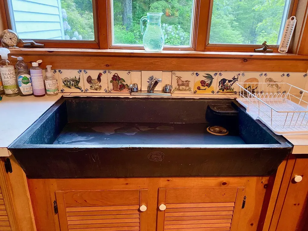 186 Bridgton Road Sebago ME 04029