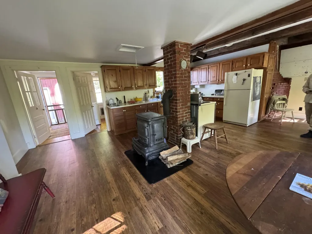 186 Bridgton Road Sebago ME 04029