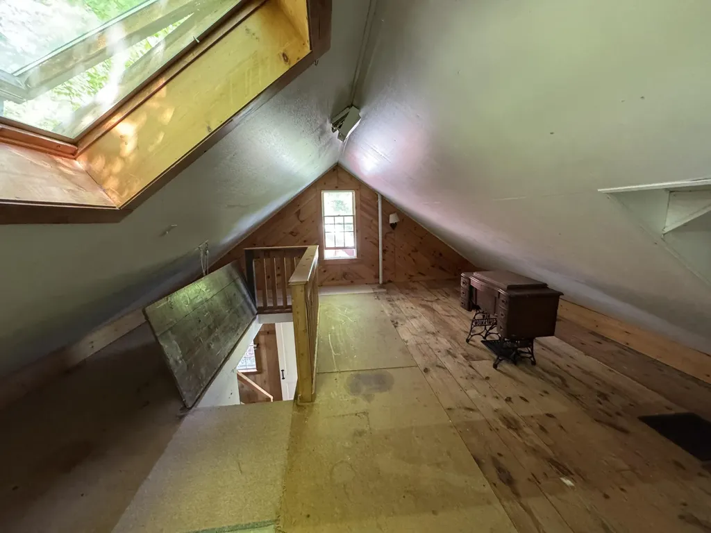186 Bridgton Road Sebago ME 04029