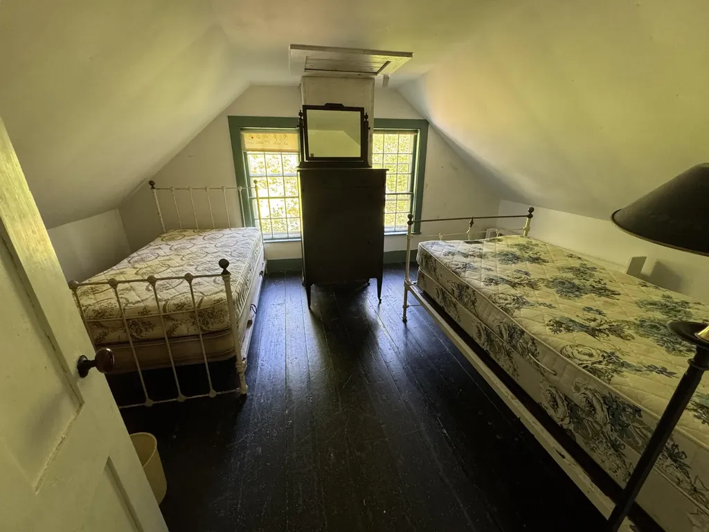 186 Bridgton Road Sebago ME 04029