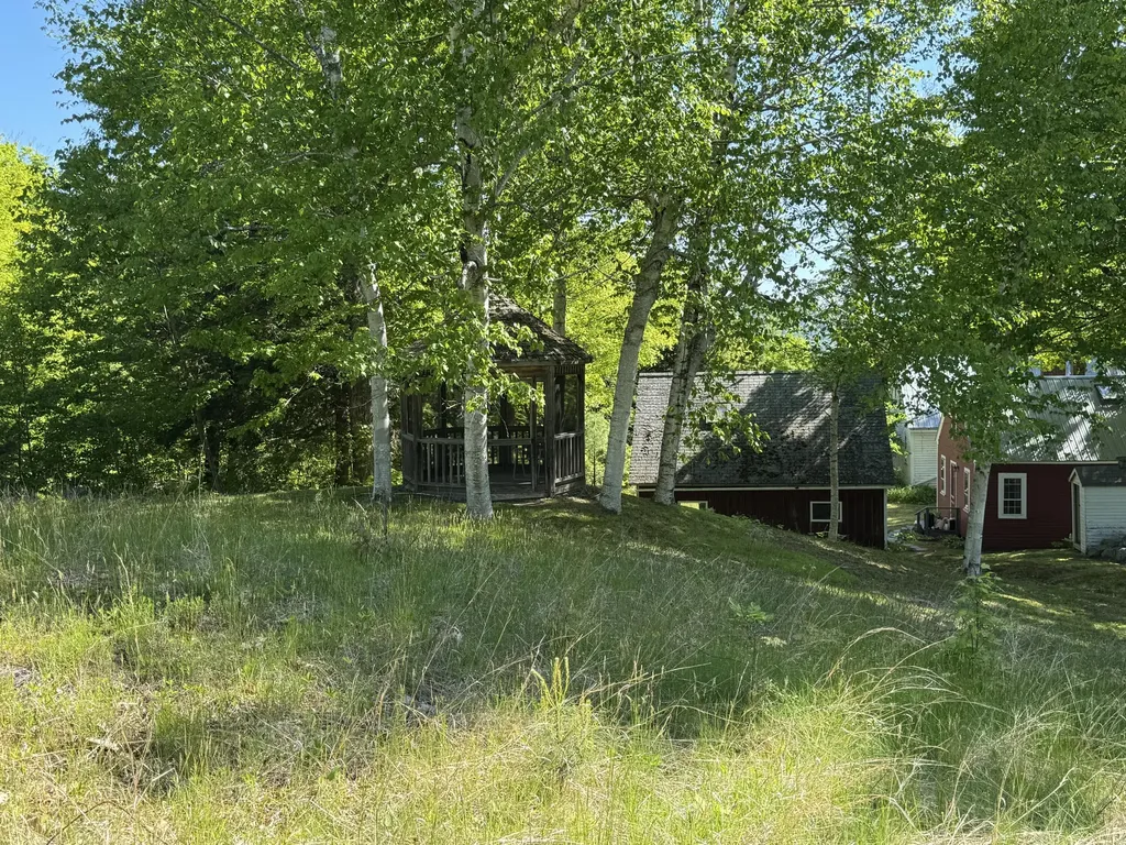 186 Bridgton Road Sebago ME 04029