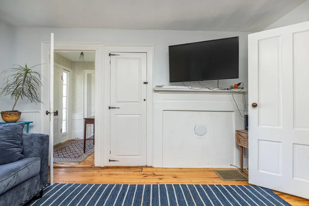 218 Main Street Freeport ME 04032
