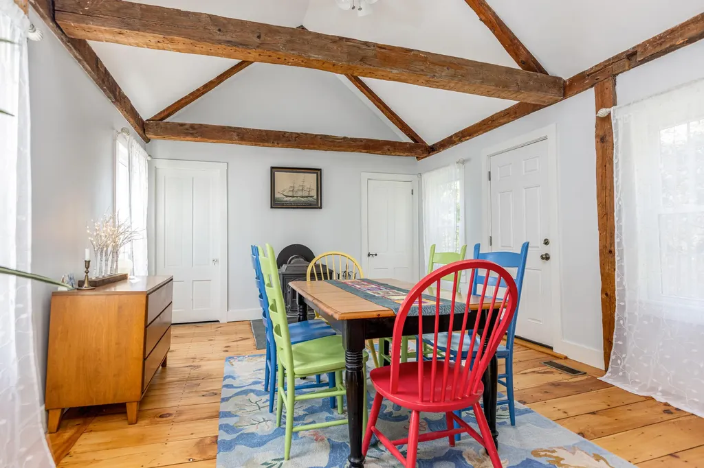 218 Main Street Freeport ME 04032