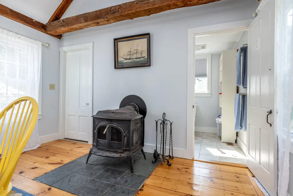 218 Main Street Freeport ME 04032