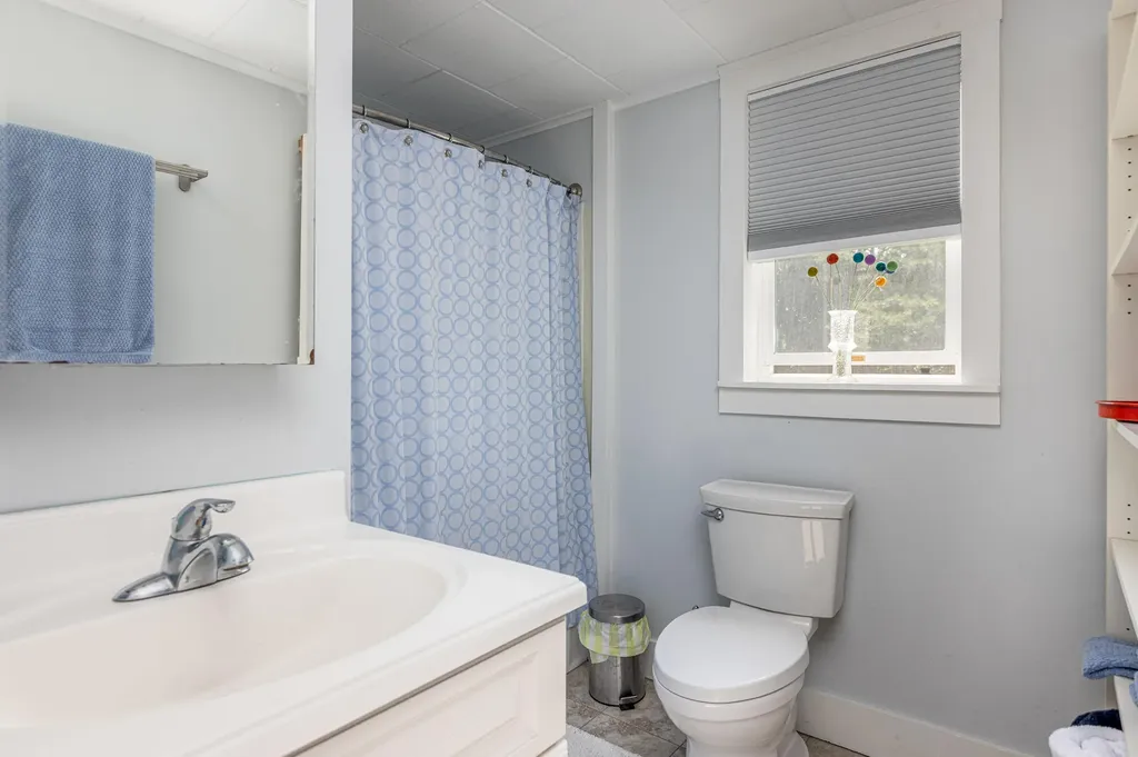 218 Main Street Freeport ME 04032